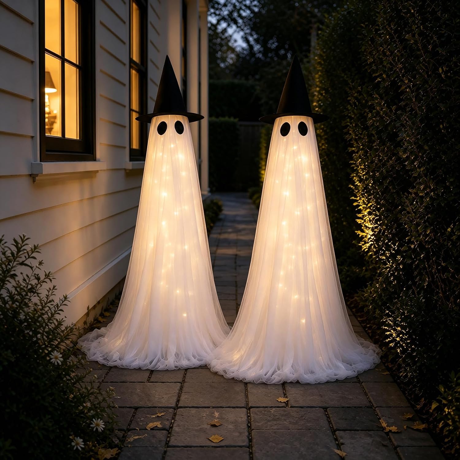 Spooki Light-Up Ghost Duo